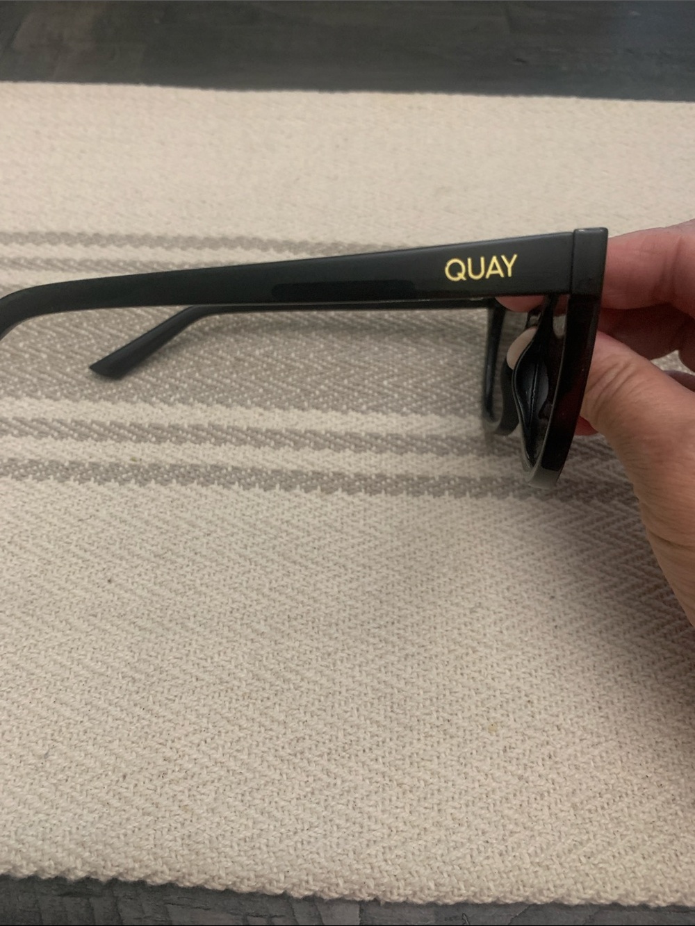 Quay Australia Noosa Black Oversized Cat-Eye Sunglasses - Picture 4 of 6